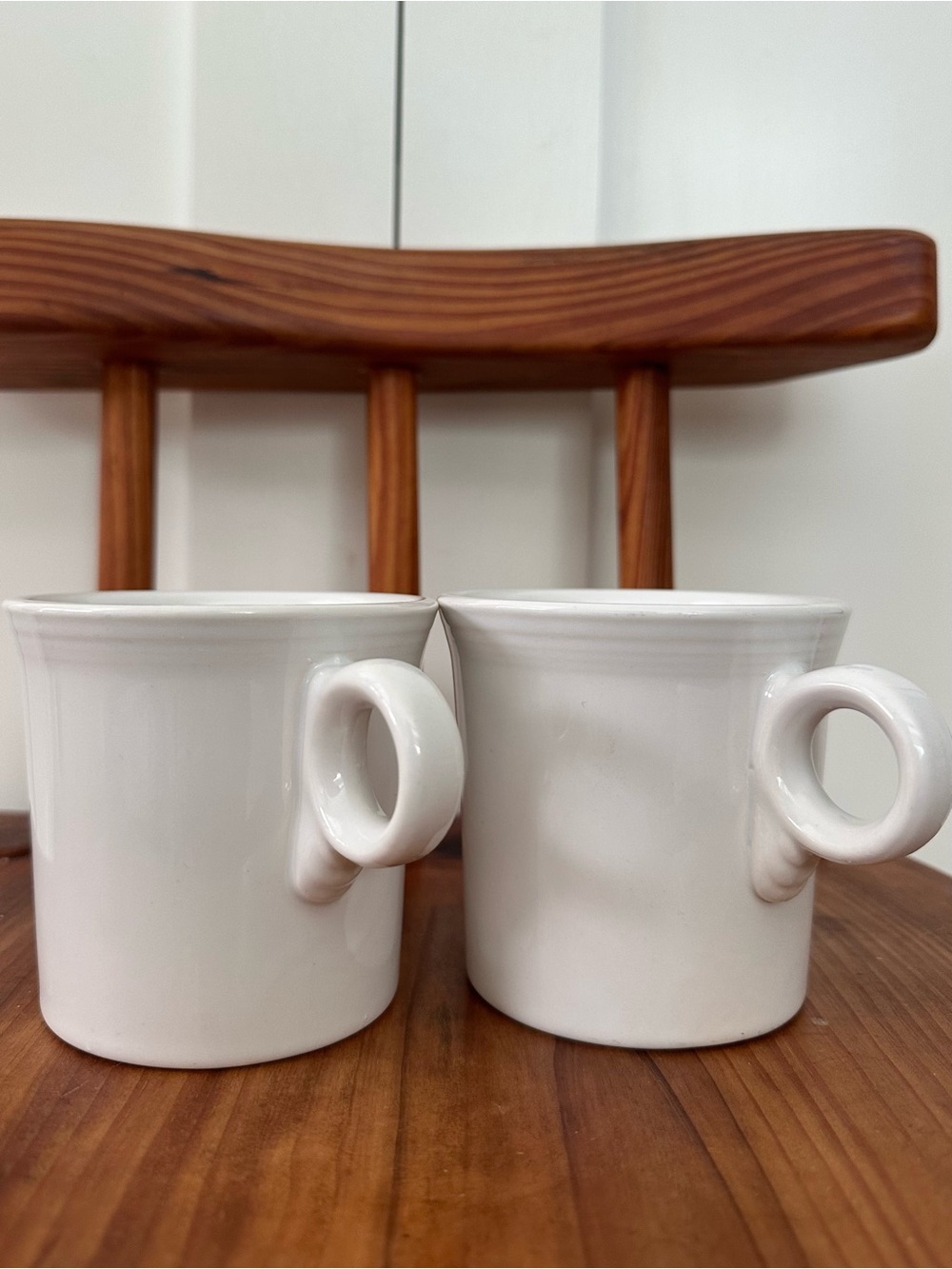 Set of 2 Vintage Fiesta White Classic Ring Mug Cup Coffee Tea Cup Fiestaware - Picture 4 of 4